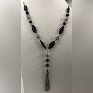 SILVERTONE FILAGREE BLACK BEAD FRINGE LARIAT NECKLACE